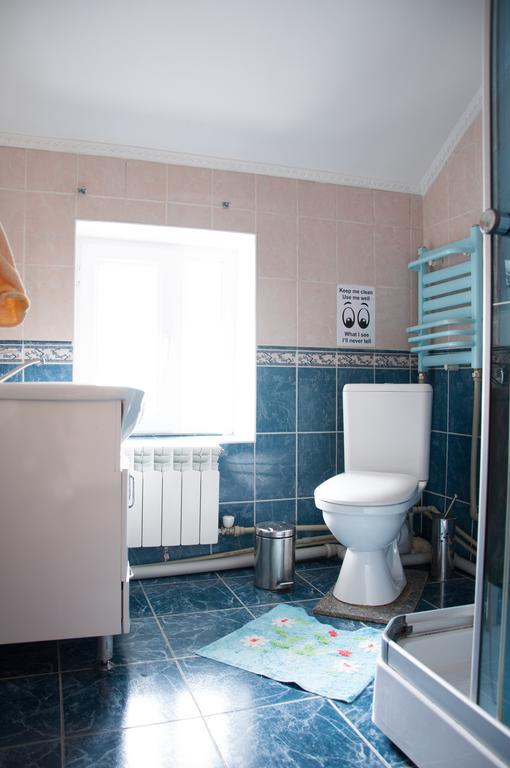 Almaty Backpackers Ostello Esterno foto